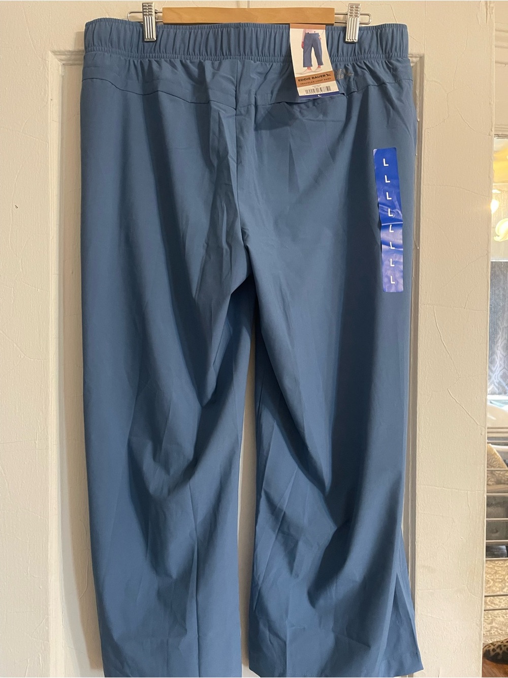 Eddie Bauer Slate Blue Cropped Pull-On Travel Pants